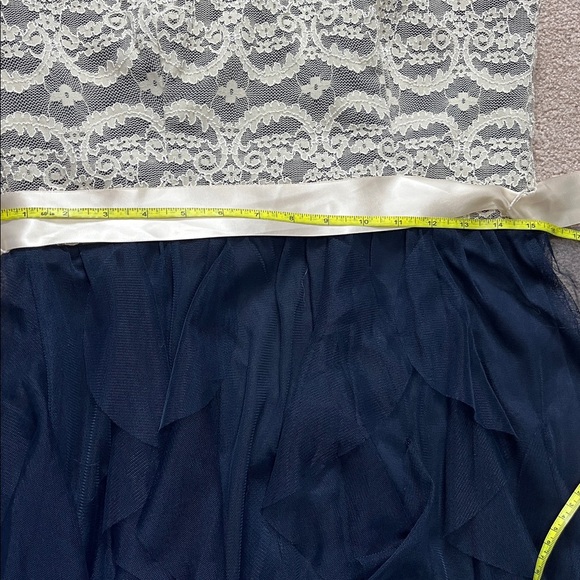 TeezeMe Blue White Lace Party Dress Size 9/10 - Picture 7 of 10